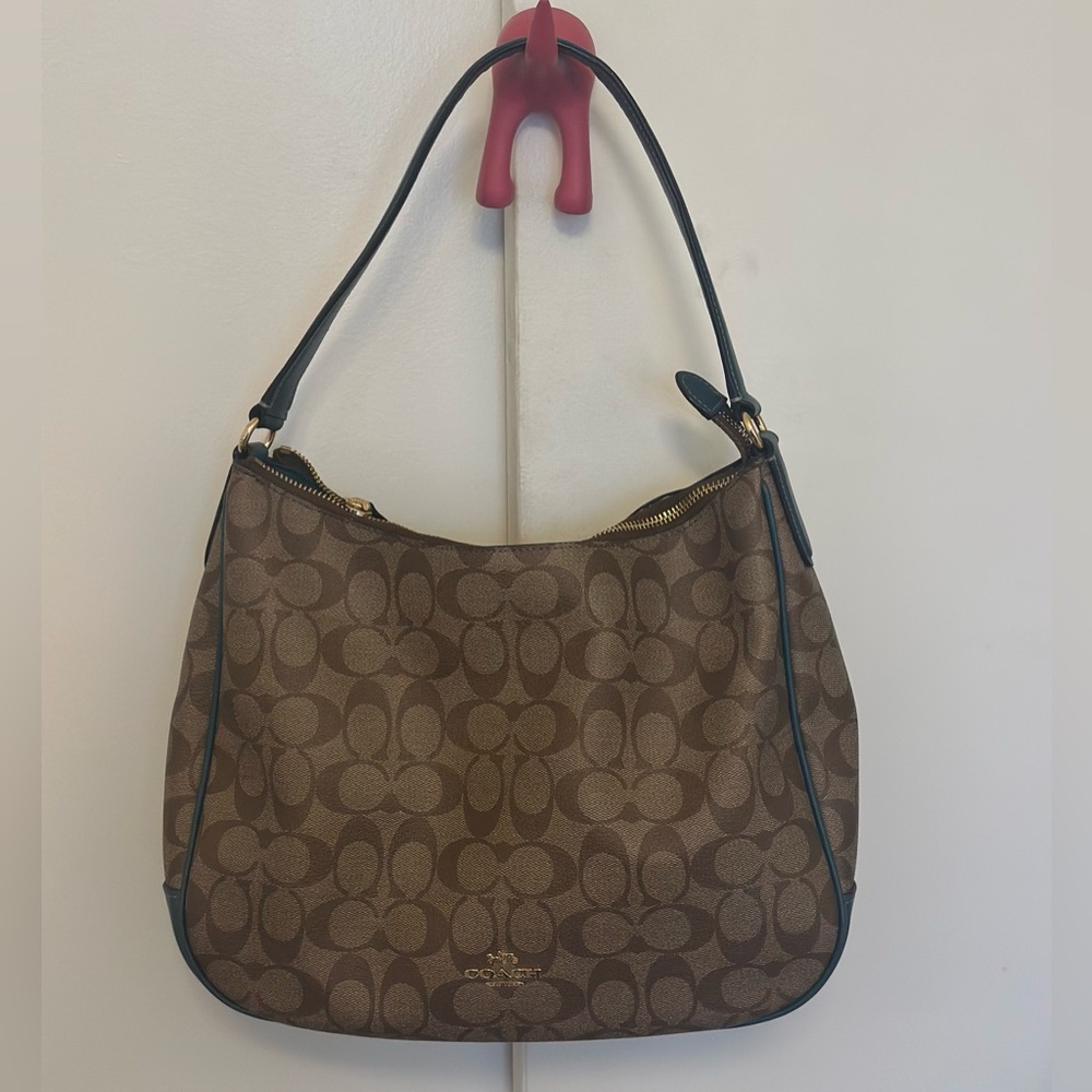 Coach Signature Shoulder Bag